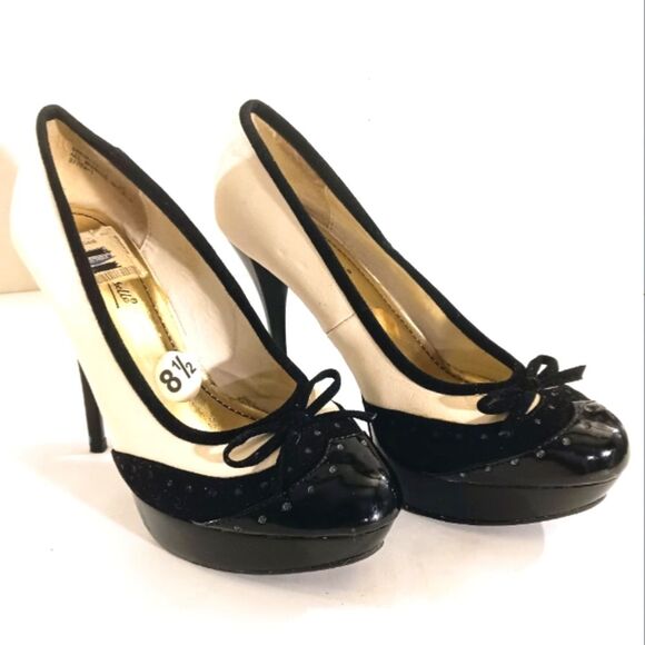 Anne Michelle Bowed Black and White Retro Round Toe 5" Pin Up Stilettos … - Picture 1 of 8